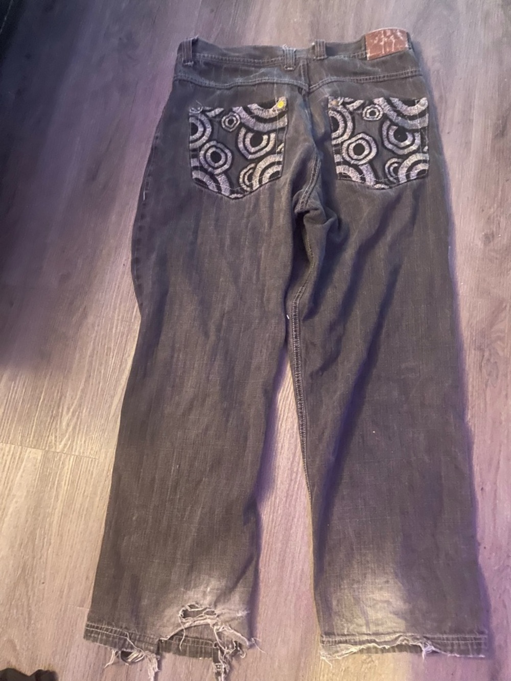 Black Jeans with Patterned Back Pockets